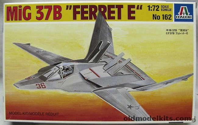 Italeri 1/72 TWO Mig-37B Ferret E - Soviet Stealth Fighter, 162 plastic model kit